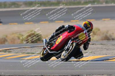 media/Oct-08-2022-SoCal Trackdays (Sat) [[1fc3beec89]]/Turn 14 (1050am)/